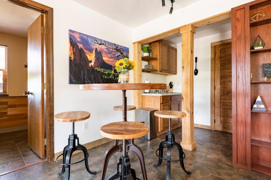 Private Hot Tub Overlooking Pikes Peak Woodland Park Extérieur photo