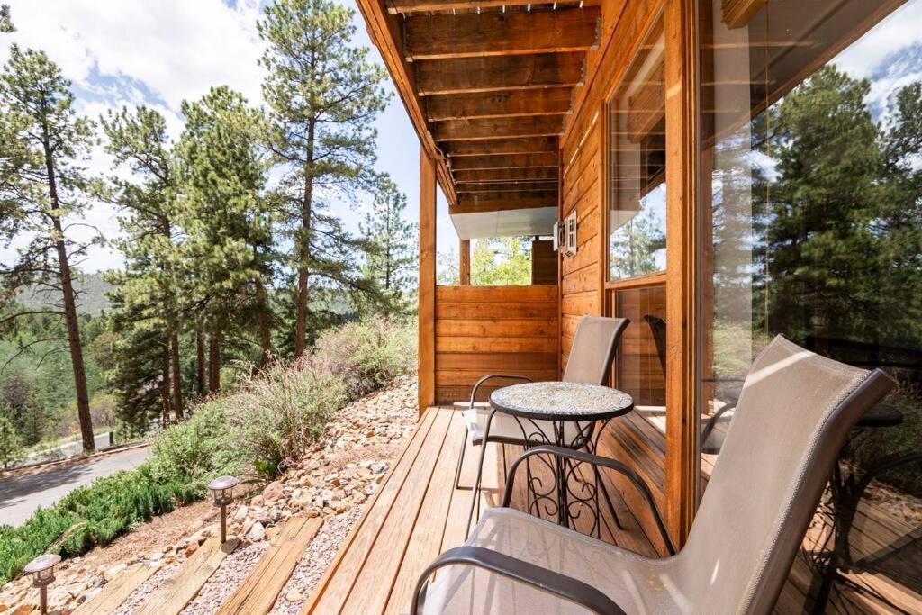 Private Hot Tub Overlooking Pikes Peak Woodland Park Extérieur photo